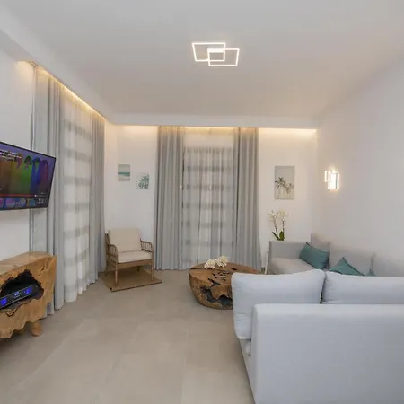 Summer Breeze Luxury Mykonos * بانورموس ميكونو