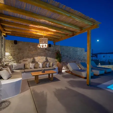 Summer Breeze Luxury Mykonos فيلة