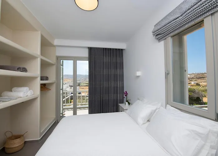 Summer Breeze Luxury Mykonos Villa *